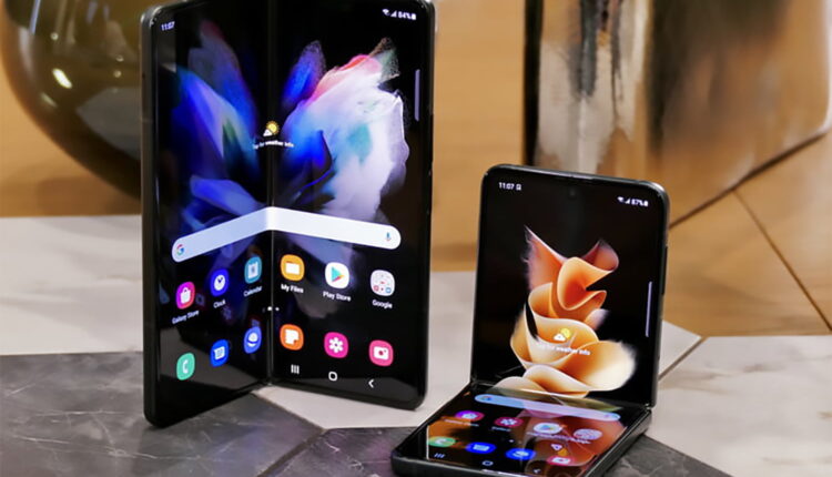 galaxy-z-fold-3-and-z-flip-3-open-screens-768×768-copy-2