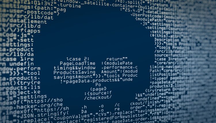 malicious-code-4036349_1920